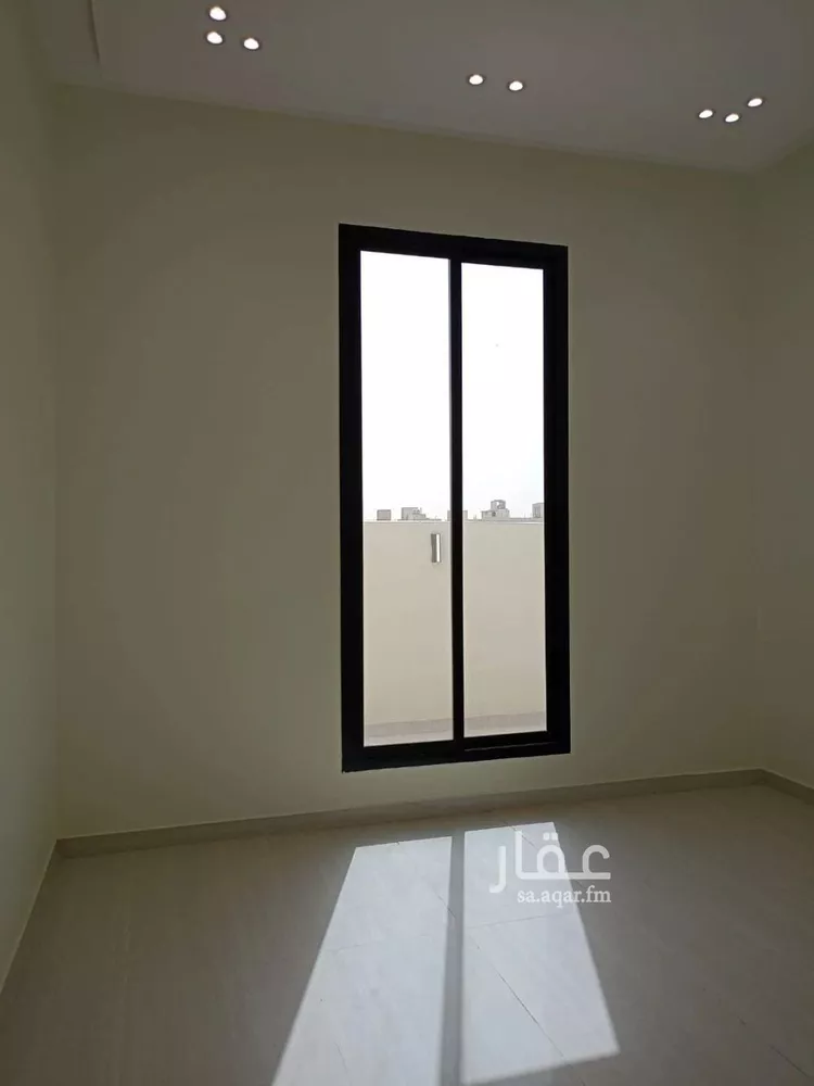 فيلا للبيع في شارع أبها, حي الجنادرية, مدينة الرياض, منطقة الرياض صورة 3