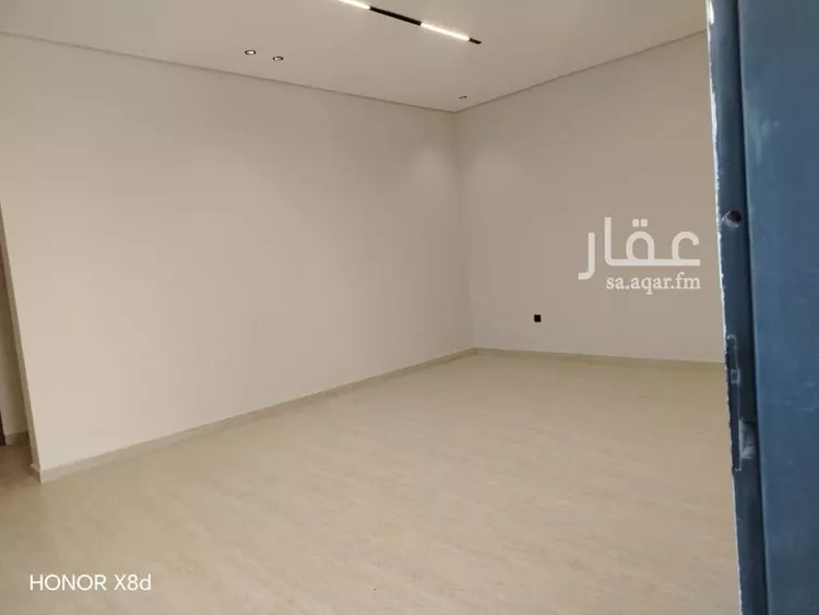 فيلا للبيع في شارع أحمد بن أبي عزرة, حي المرجان, مدينة الرياض, منطقة الرياض 11
