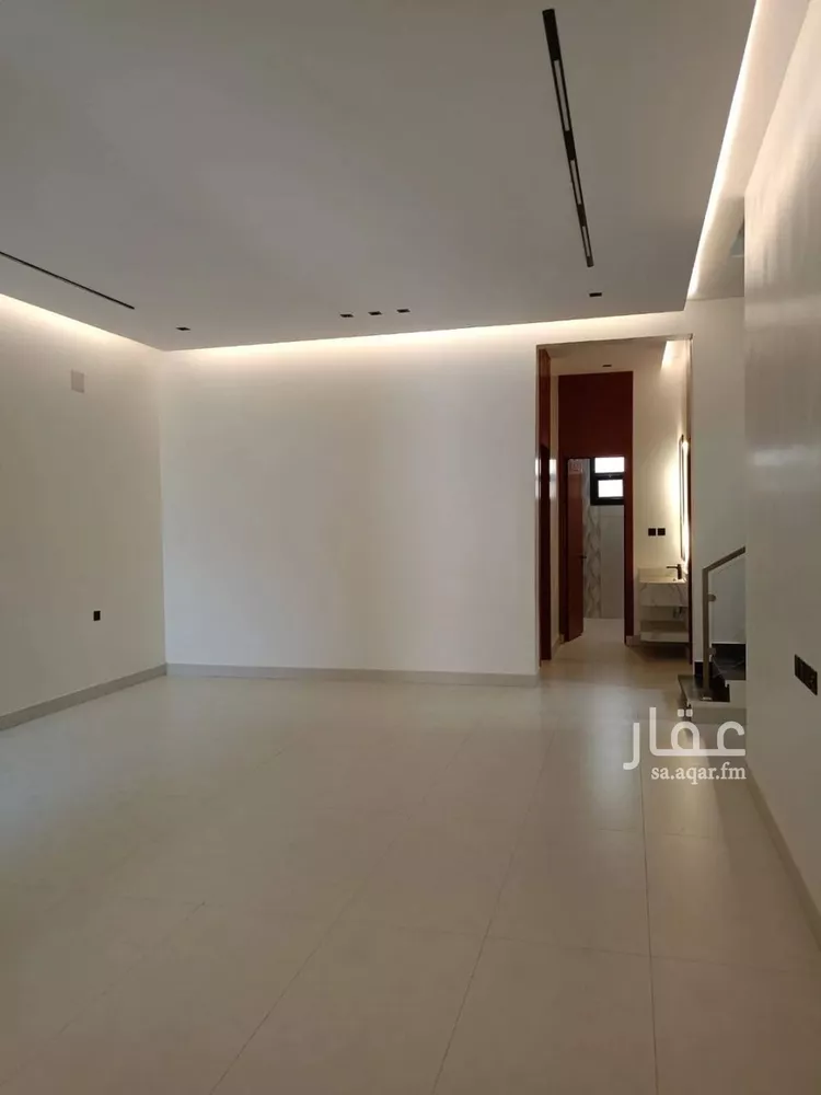 فيلا للبيع في شارع العمرة, حي الجنادرية, مدينة الرياض, منطقة الرياض صورة 2