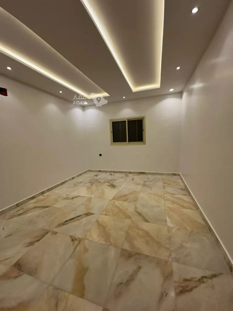 Floor for Rent in Riyadh Al Arid 7