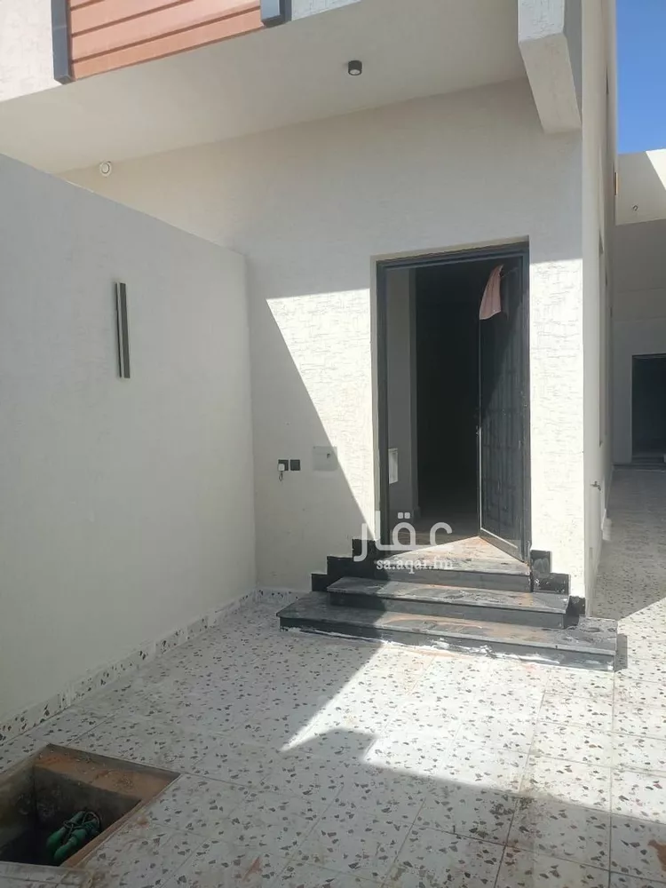 Floor for Sale in Riyadh Ash Sharq 20