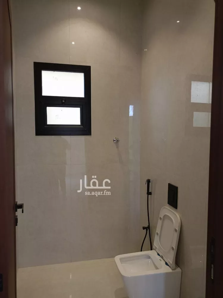دور للبيع في شارع إبراهيم الكوارني, حي البيان, مدينة الرياض, منطقة الرياض 11