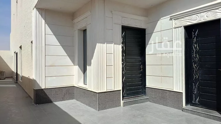 Floor for Sale in Riyadh Ash Sharq 24