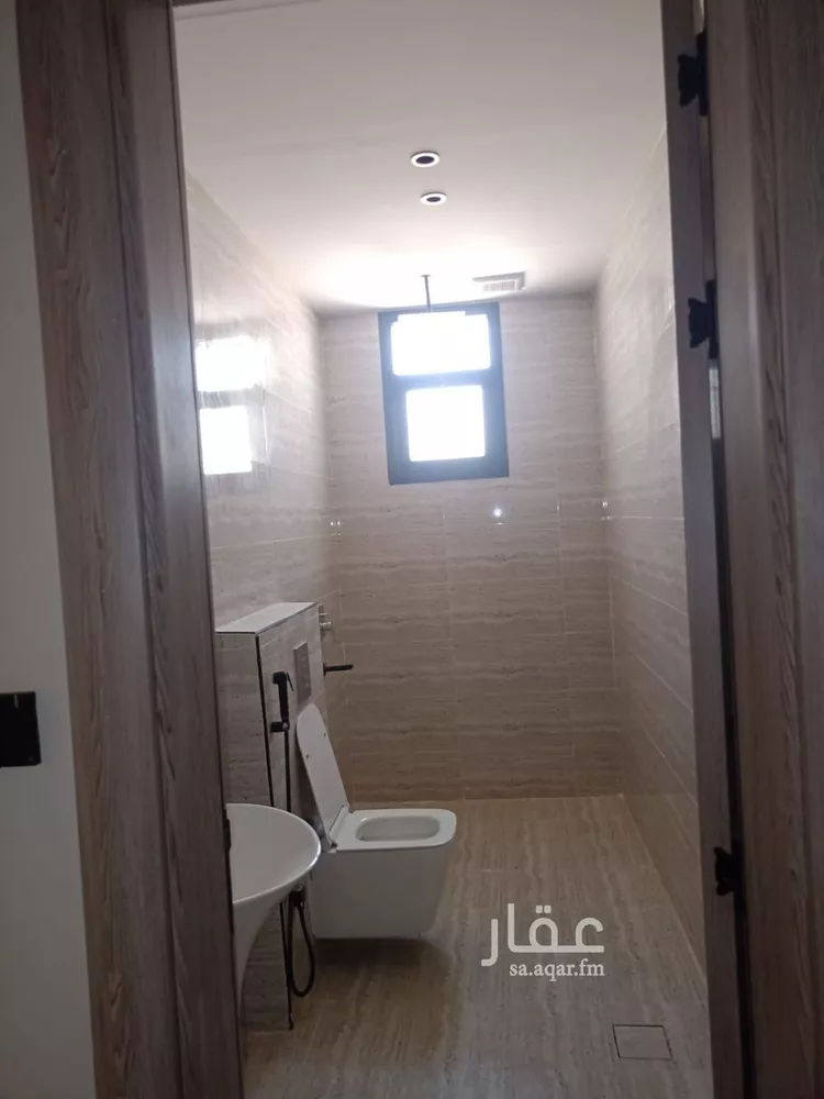 Floor for Sale in Riyadh Ash Sharq 22
