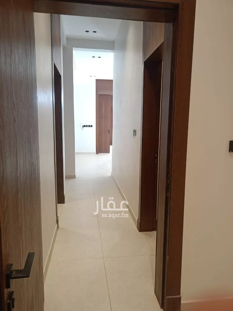 دور للبيع في شارع رشيد الدين الصورى, حي الجنادرية, مدينة الرياض, منطقة الرياض صورة 4