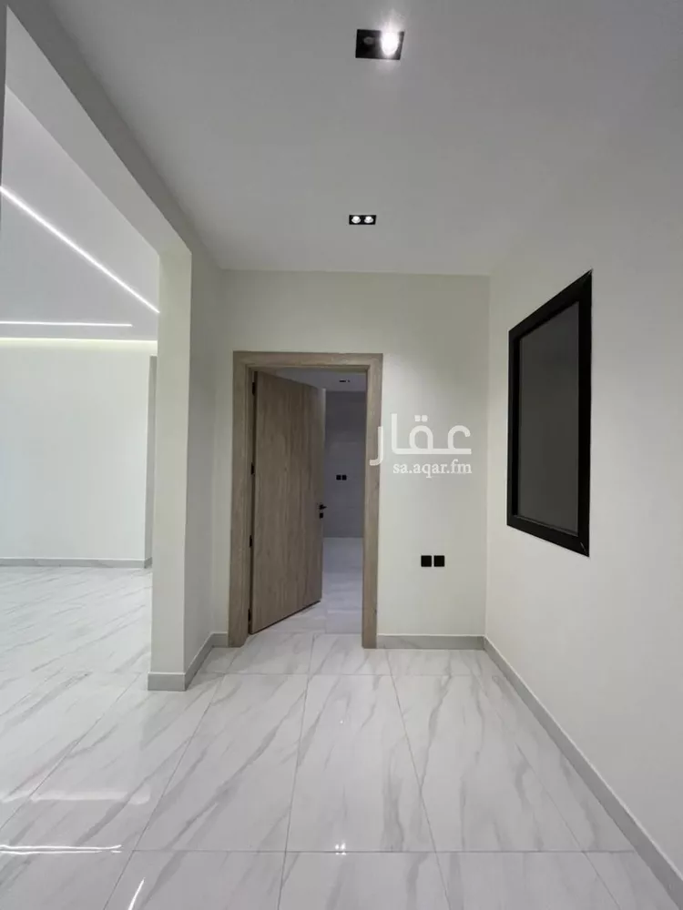 دور للبيع في شارع الصياد, حي الخليج, مدينة الرياض, منطقة الرياض صورة 3