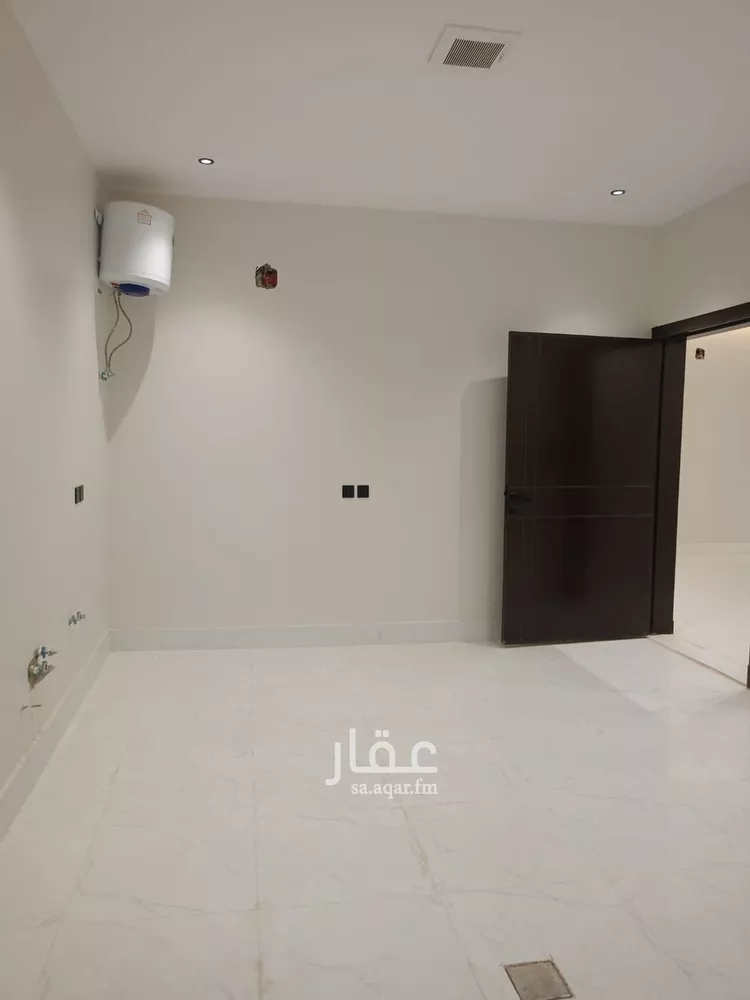 دور للبيع في شارع نصر الجيلاني, حي المرجان, مدينة الرياض, منطقة الرياض 13