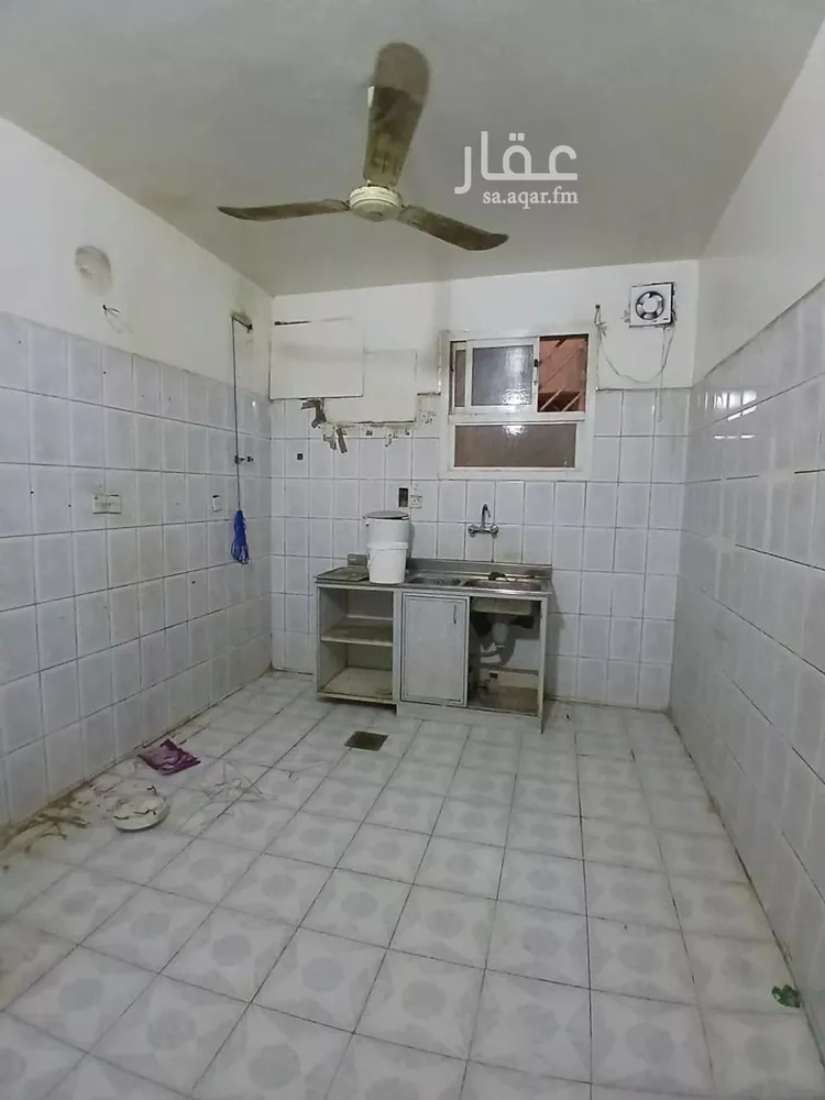 شقة للإيجار في شارع قس بن ساعدة, حي الملك فيصل, مدينة الرياض, منطقة الرياض صورة 4