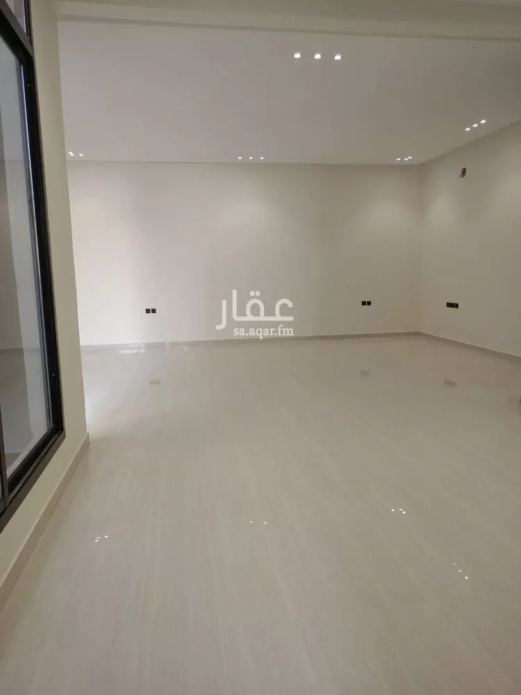 فيلا للبيع في شارع أبها, حي الجنادرية, مدينة الرياض, منطقة الرياض 9