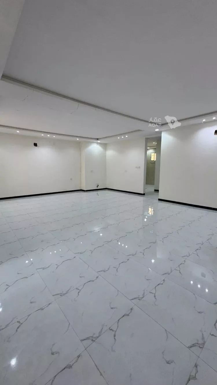 Villa for Rent in Riyadh Al Janadriyah