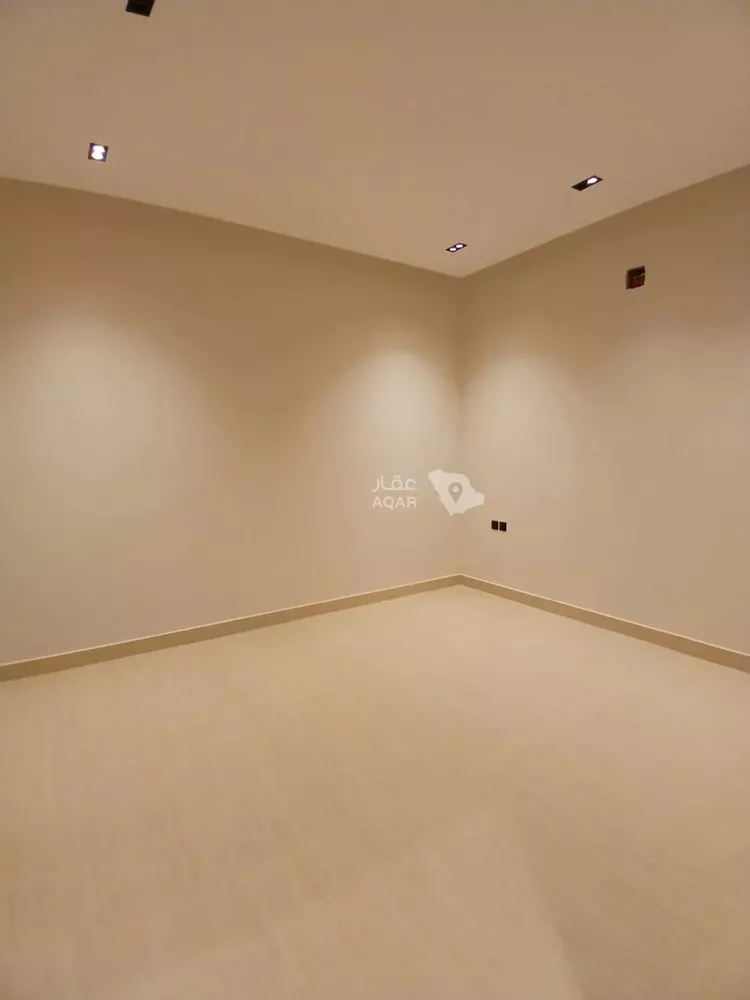 Floor for Sale in Riyadh An Nahdah 11
