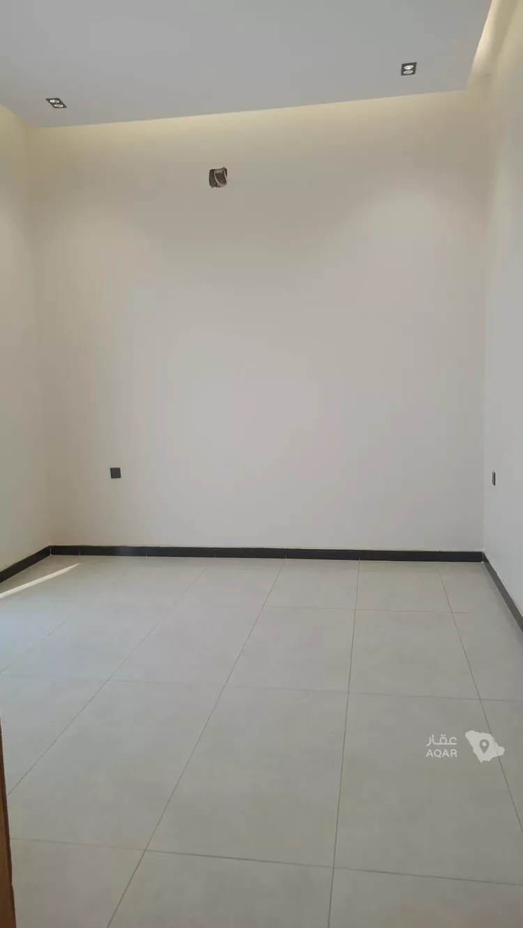 Villa for Rent in Riyadh Al Janadriyah 9
