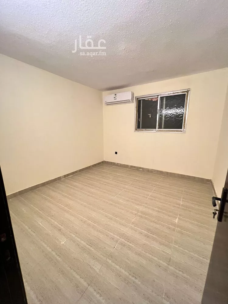 شقة للإيجار في شارع زيد بن ثابت, حي الملز, مدينة الرياض, منطقة الرياض صورة 3