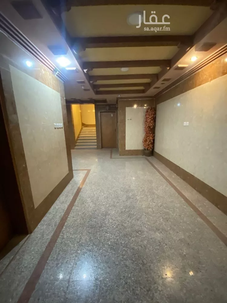 عمارة للبيع في شارع البلقاء, حي المونسية, مدينة الرياض, منطقة الرياض صورة 4