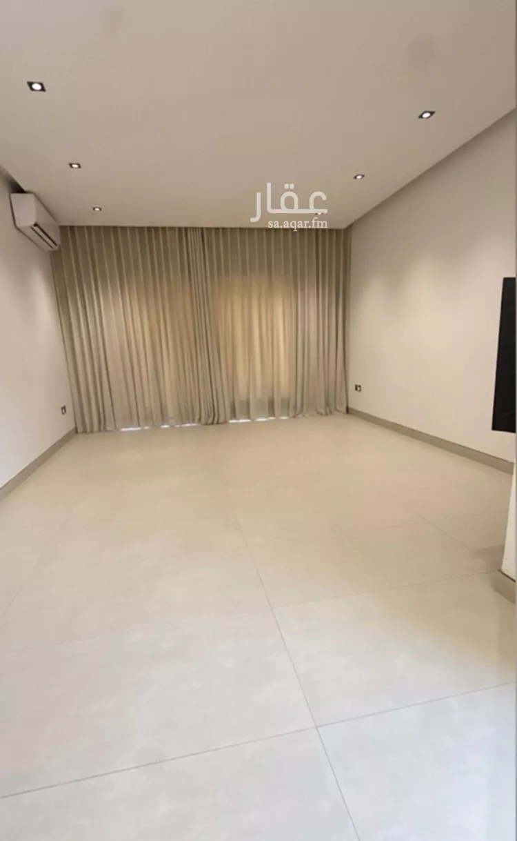 فيلا للبيع في شارع محمد صالح بن حريب, حي الرمال, مدينة الرياض, منطقة الرياض صورة 3