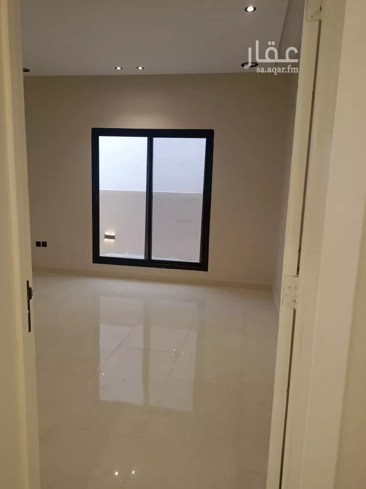دور للبيع في شارع محمد بن شريك, حي البيان, مدينة الرياض, منطقة الرياض 7