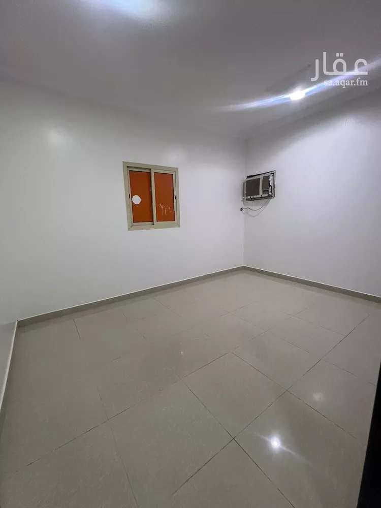 شقة للإيجار في شارع  ابي حنيفه, حي العريجاء الأوسط, مدينة الرياض, منطقة الرياض