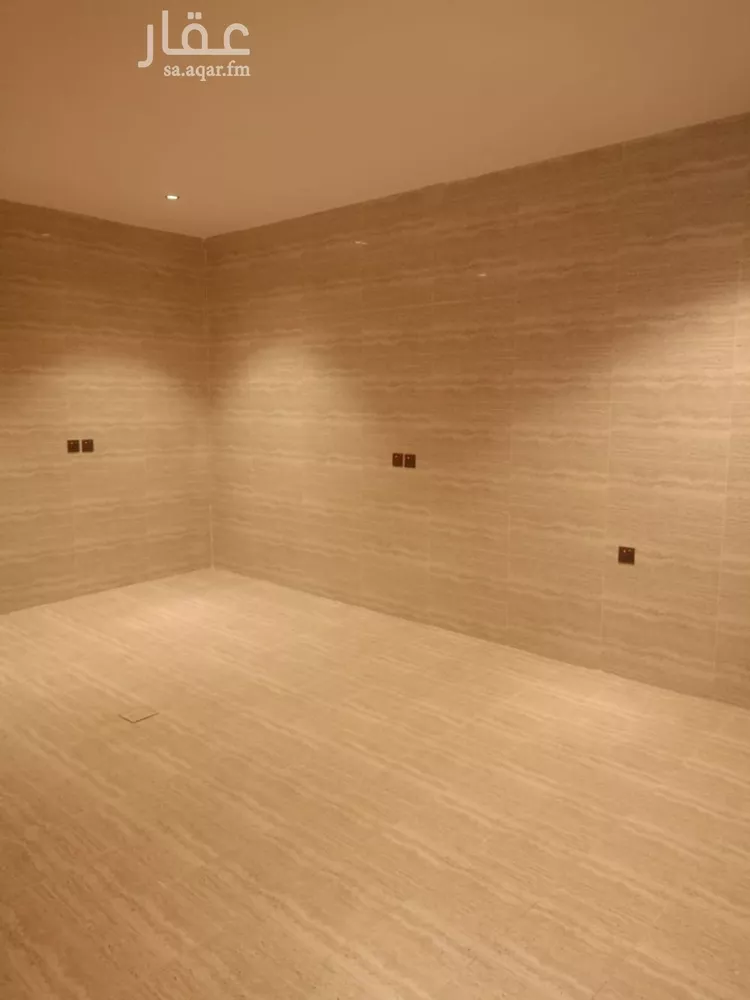 Floor for Sale in Riyadh Ash Sharq 11