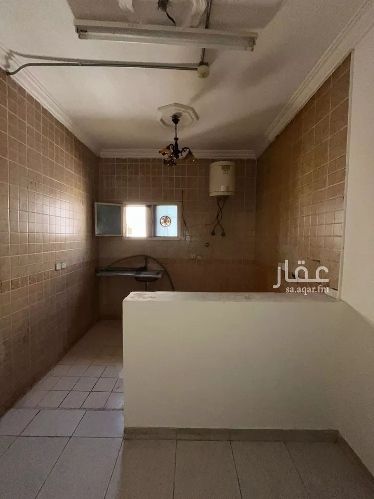 شقة للإيجار في شارع الشيخ حسن بن حسين بن علي, حي الحمراء, مدينة الرياض, منطقة الرياض صورة 5
