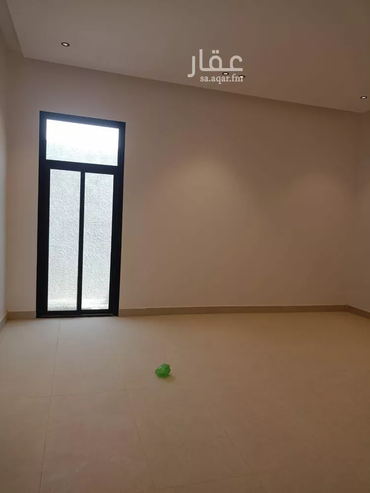 Floor for Sale in Riyadh Al Janadriyah صورة 2
