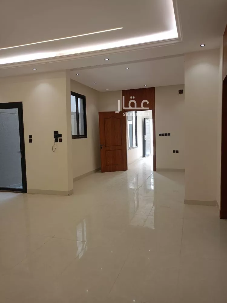 Floor for Sale in Riyadh Al Janadriyah صورة 4