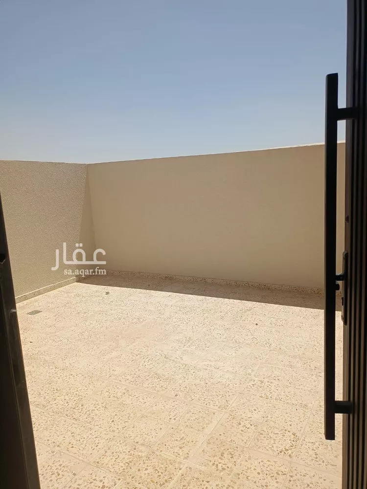 دور للبيع في شارع ابن عبدالساتر, حي المرجان, مدينة الرياض, منطقة الرياض 25