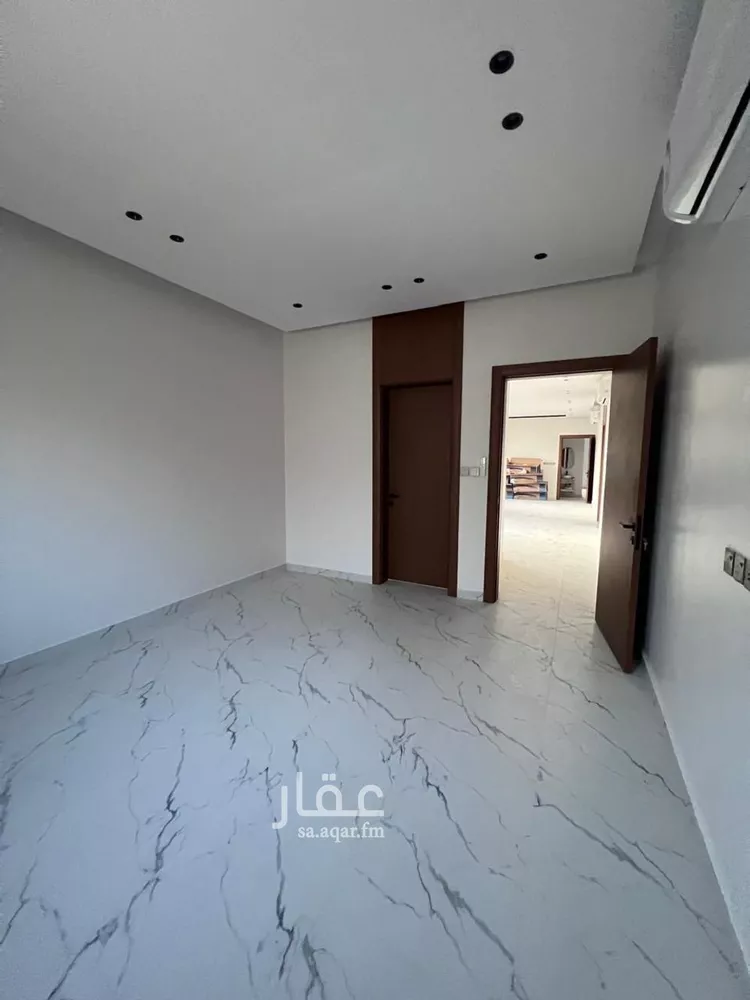 Floor for Rent in Riyadh Al Janadriyah صورة 2