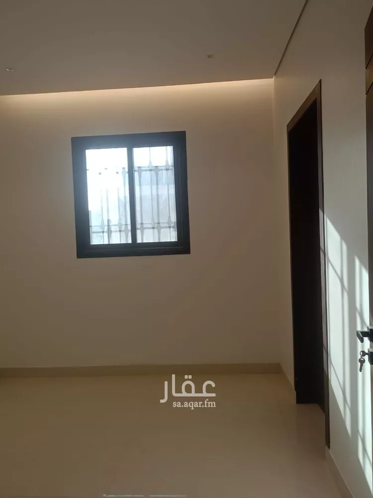 فيلا للبيع في شارع عمر بن الحبيب, حي الجنادرية, مدينة الرياض, منطقة الرياض 9