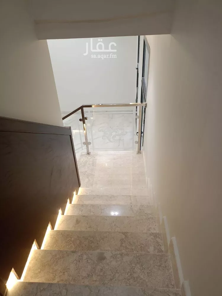 فيلا للبيع في شارع السائب المكي, حي البيان, مدينة الرياض, منطقة الرياض 17