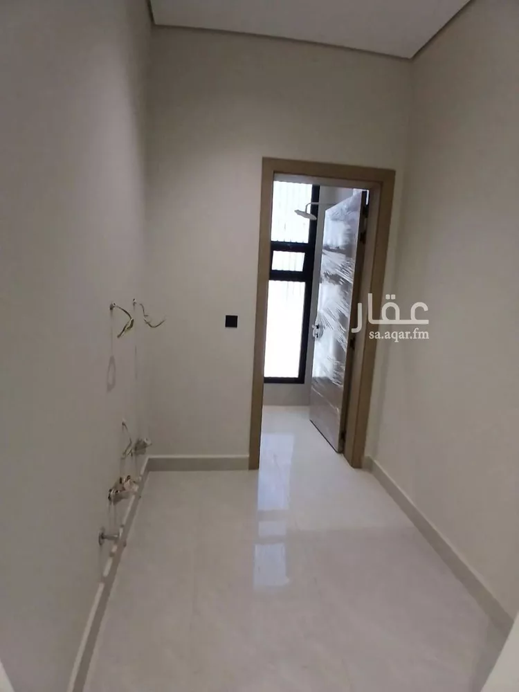 فيلا للبيع في شارع أبي عطاء العطاردي , حي المعيزيلة, مدينة الرياض, منطقة الرياض صورة 4