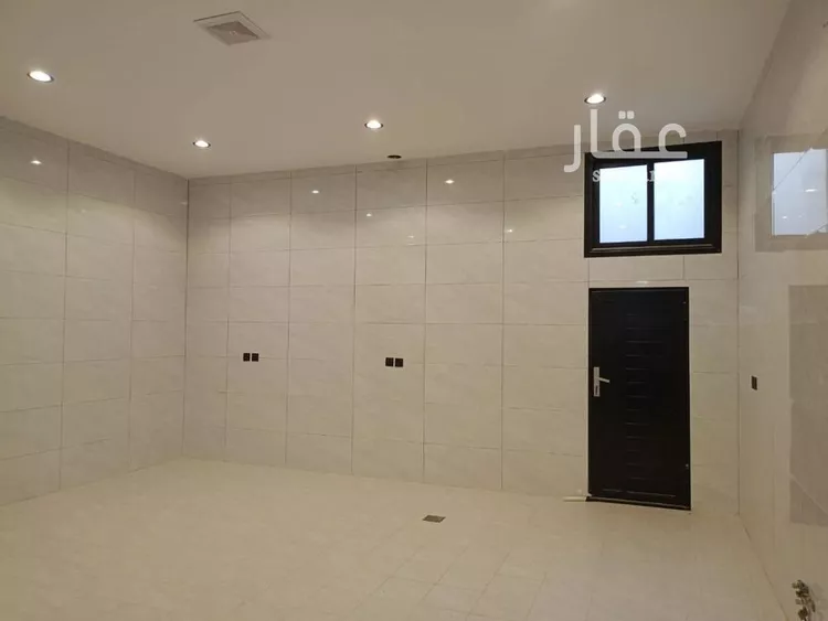 Villa for Sale in Riyadh Al Janadriyah 6