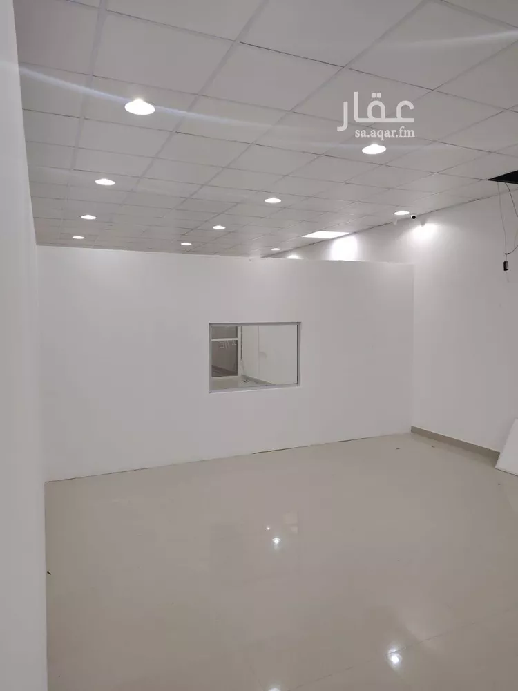 مكتب تجاري للإيجار في شارع علي البجادي, حي الرمال, مدينة الرياض, منطقة الرياض صورة 5