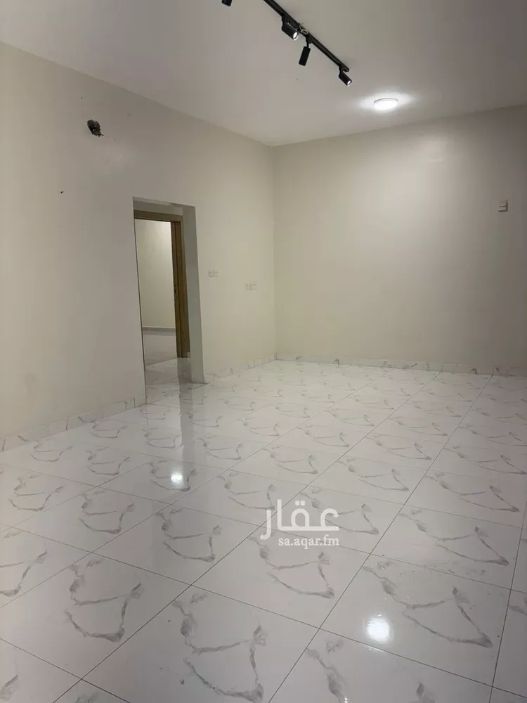 شقة للإيجار في شارع عبدالغني بن سلام, حي الملك فيصل, مدينة الرياض, منطقة الرياض صورة 5