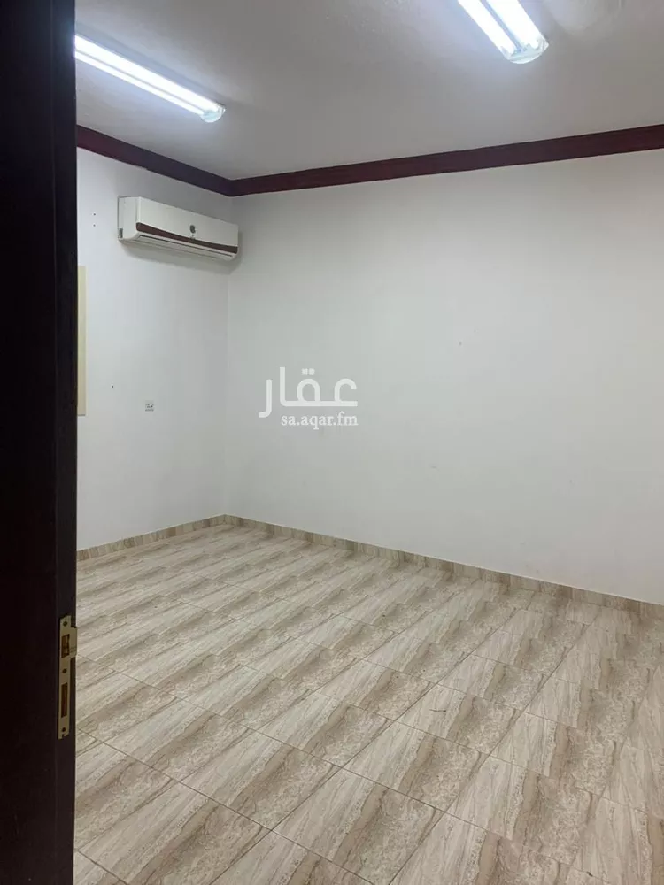 شقة للإيجار في شارع ابي الخير القزويني, حي الضباط, مدينة الرياض, منطقة الرياض صورة 2