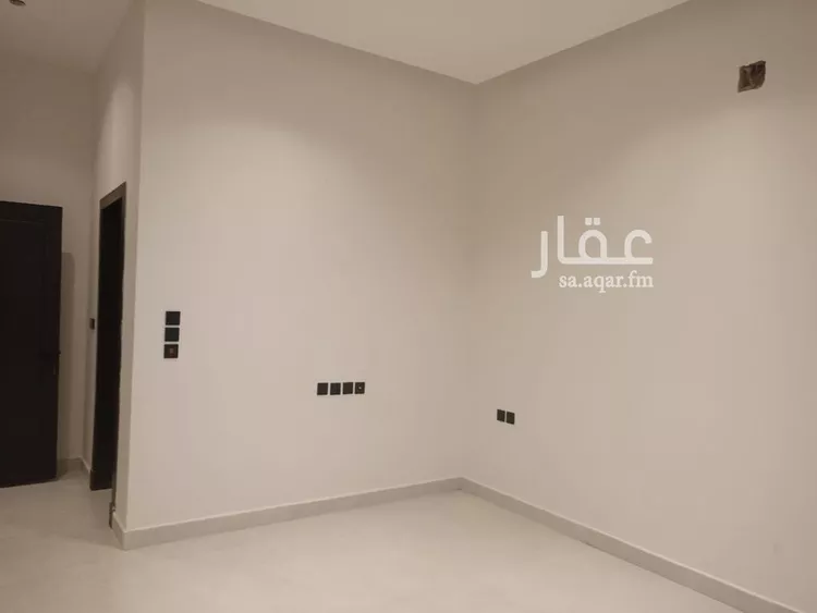 دور للبيع في شارع عثمان الرويني, حي البيان, مدينة الرياض, منطقة الرياض 11