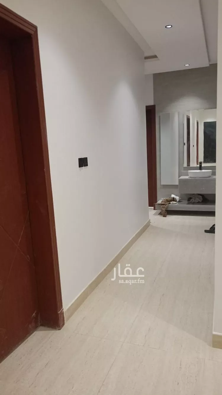 دور للبيع في شارع إسماعيل بن الطحان, حي المرجان, مدينة الرياض, منطقة الرياض صورة 2