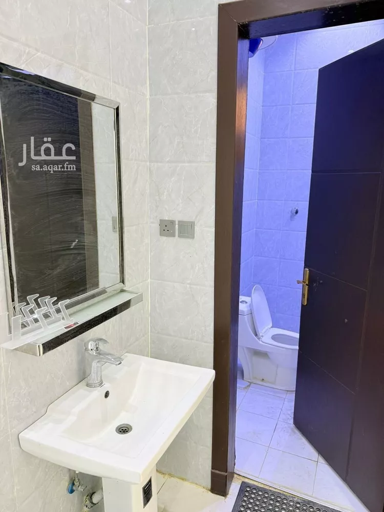 Floor for Rent in Riyadh Al Qadisiyah صورة 5