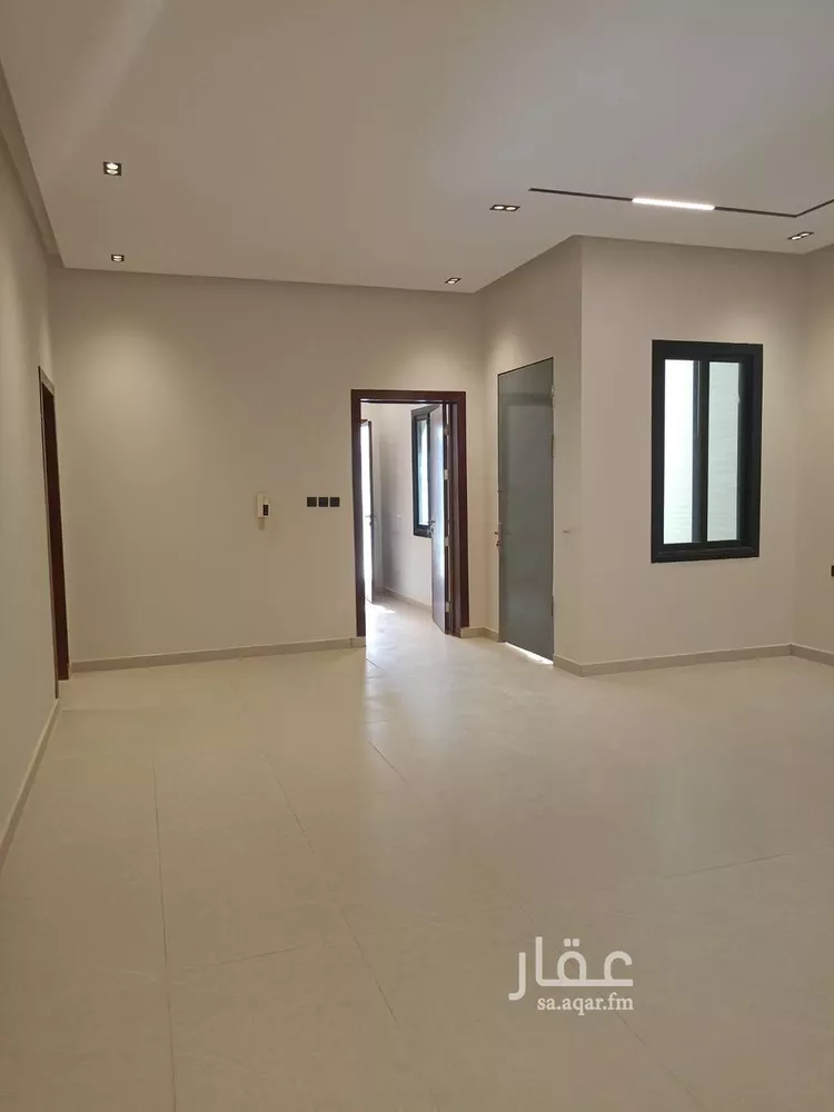 دور للبيع في شارع أحمد بن أبي عزرة, حي المرجان, مدينة الرياض, منطقة الرياض 1 صورة