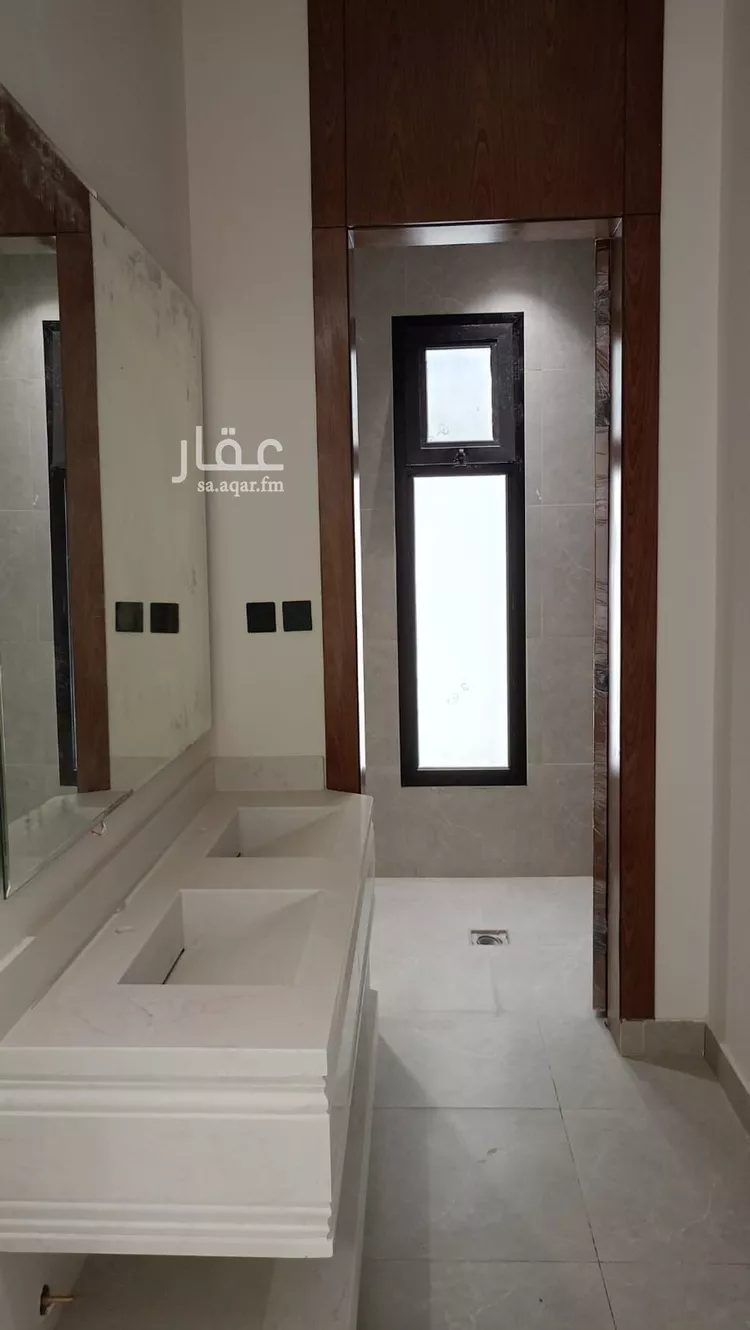فيلا للبيع في شارع فايز بن محمد العوفى, حي الوسام, مدينة الرياض, منطقة الرياض 20