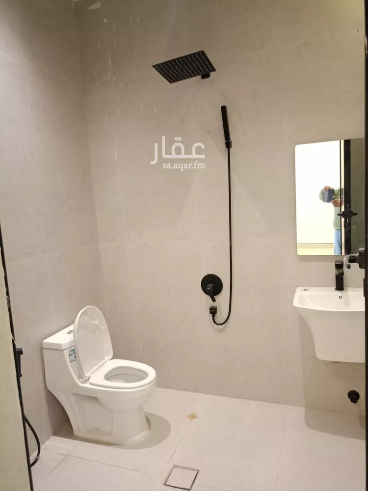 فيلا للبيع في شارع العمرة, حي الجنادرية, مدينة الرياض, منطقة الرياض صورة 4