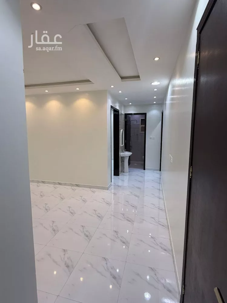شقة للإيجار في شارع فؤاد محمد عمر توفيق, حي القادسية, مدينة الرياض, منطقة الرياض صورة 3