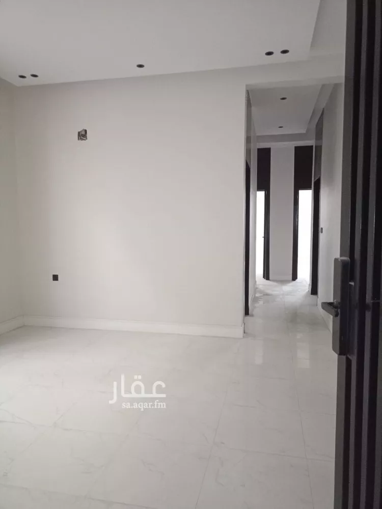 دور للبيع في شارع نصر الجيلاني, حي المرجان, مدينة الرياض, منطقة الرياض 7