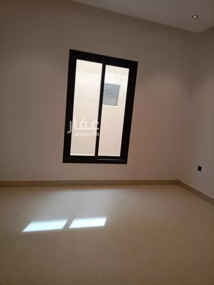 Floor for Sale in Riyadh Al Janadriyah صورة 4