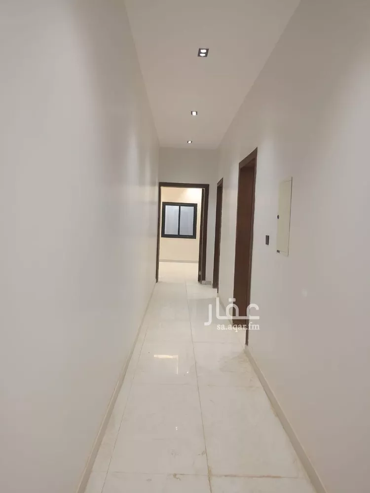 فيلا للبيع في شارع الضياء, حي الجنادرية, مدينة الرياض, منطقة الرياض 8