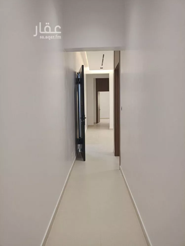 دور للبيع في شارع الضياء, حي الجنادرية, مدينة الرياض, منطقة الرياض صورة 3