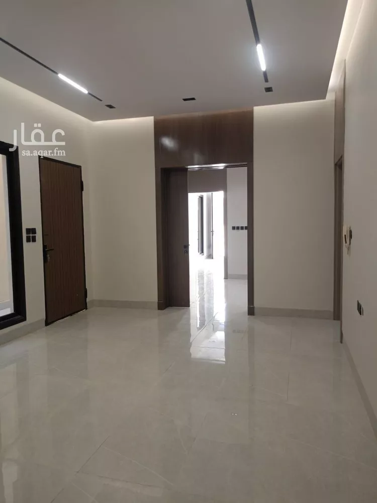 دور للبيع في شارع رشيد الدين الصورى, حي الجنادرية, مدينة الرياض, منطقة الرياض صورة 3