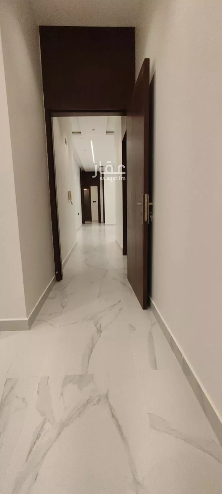 Floor for Sale in Riyadh Al Janadriyah 12