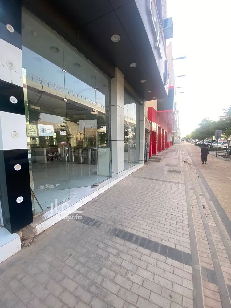 محل للإيجار في شارع أيوب بن مكرز, حي الملك فيصل, مدينة الرياض, منطقة الرياض