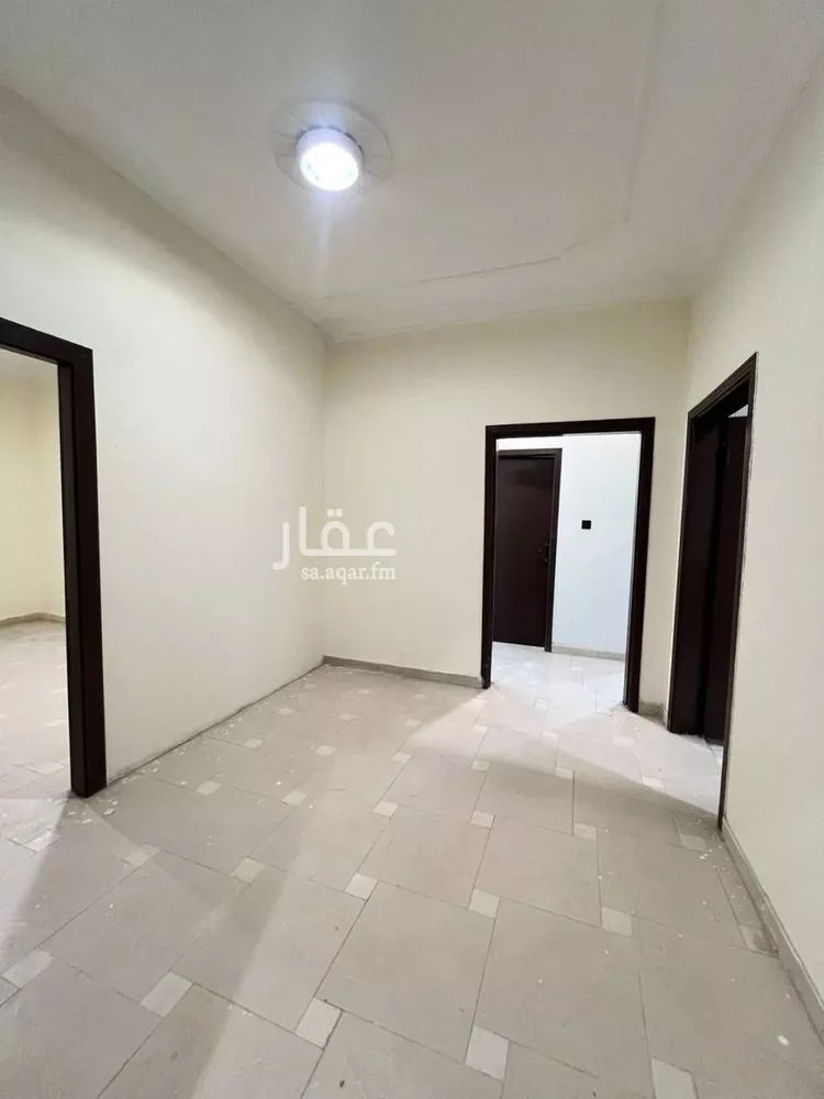 شقة للإيجار في شارع عبدالرحمن الناصر, حي الملك فيصل, مدينة الرياض, منطقة الرياض 8