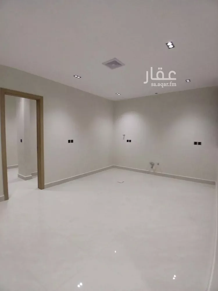 فيلا للبيع في شارع أبي عطاء العطاردي , حي المعيزيلة, مدينة الرياض, منطقة الرياض صورة 2
